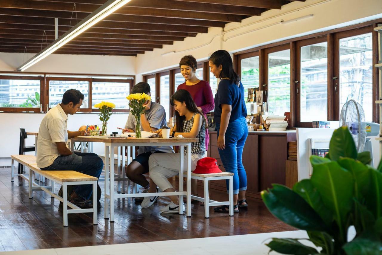Bed and Breakfast The Localist Chiangmai (Adults Only) Chiang Mai Esterno foto