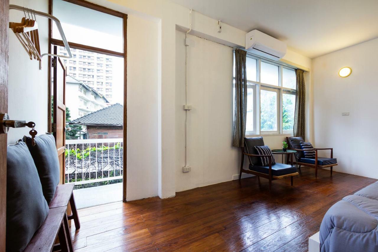 Bed and Breakfast The Localist Chiangmai (Adults Only) Chiang Mai Esterno foto